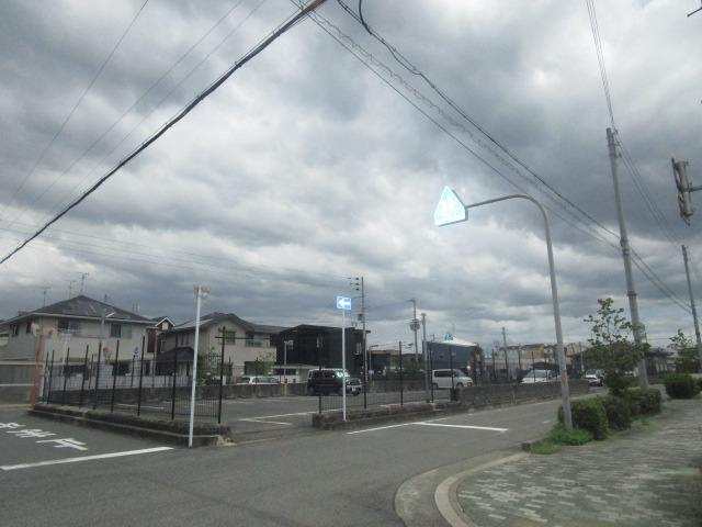 和泉市池上町３丁目の倉庫