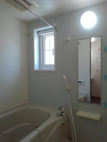 アドベントヒルズＢの浴室