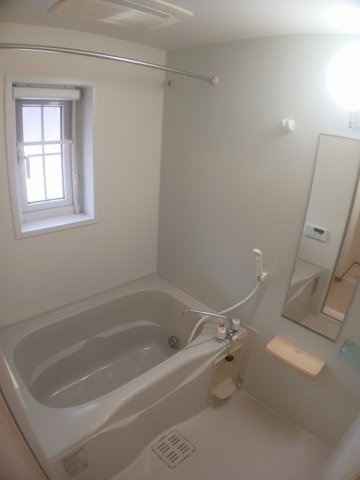 アドベントヒルズＡの浴室