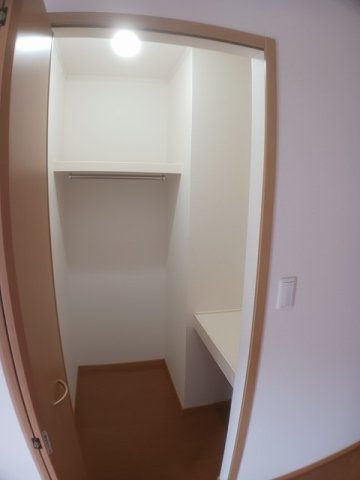 アドベントヒルズＡの収納