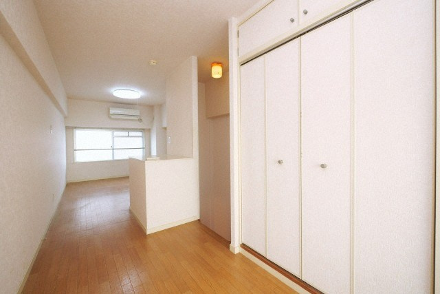 大阪市城東区中央１丁目の賃貸マンションの居間・リビング