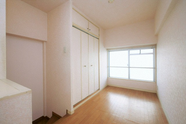 大阪市城東区中央１丁目の賃貸マンションの居間・リビング