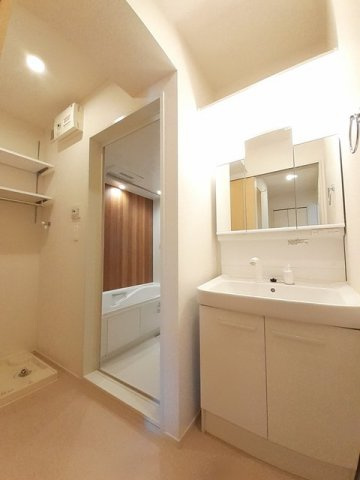 ハイソラーレ　Ⅰの洗面所