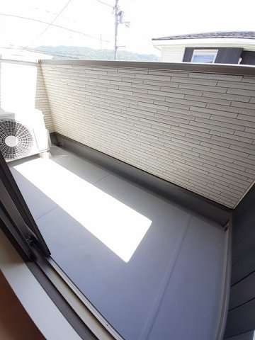 ハイソラーレ　Ⅰのバルコニー