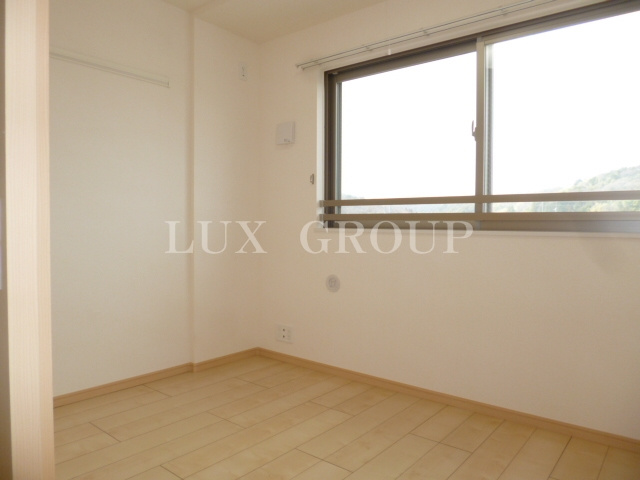 【洋室】 | アベリア