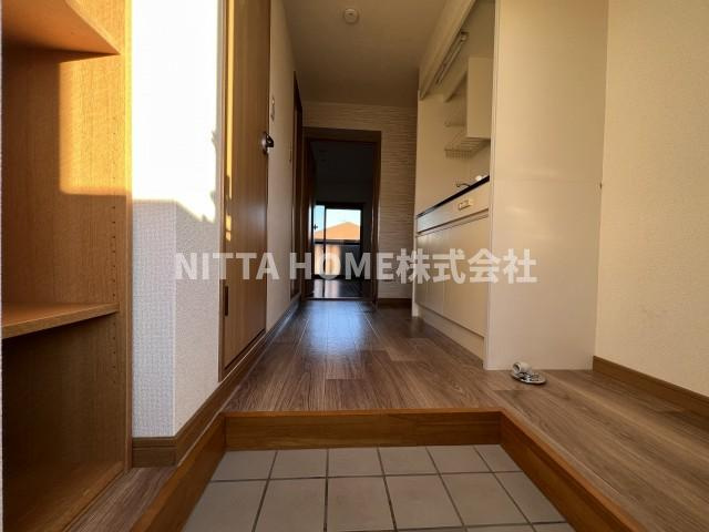 ユーミーロイヤルの玄関|広いスペースの玄関です♪