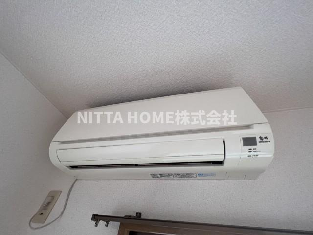 ユーミーロイヤルの設備|エアコンも1台設置済み★