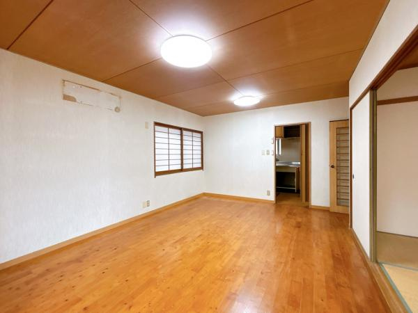 【居間・リビング】 | 1階
現状写真