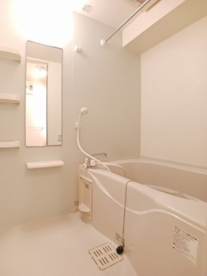 【浴室】 | ミルトＤ　（ｍｉｌｄ） | ゆったり過ごせるお風呂です