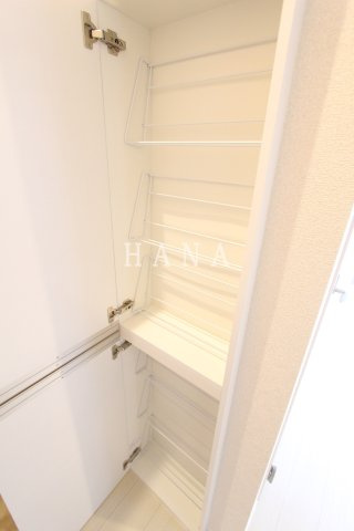 ユナイト黄金町アステカの玄関