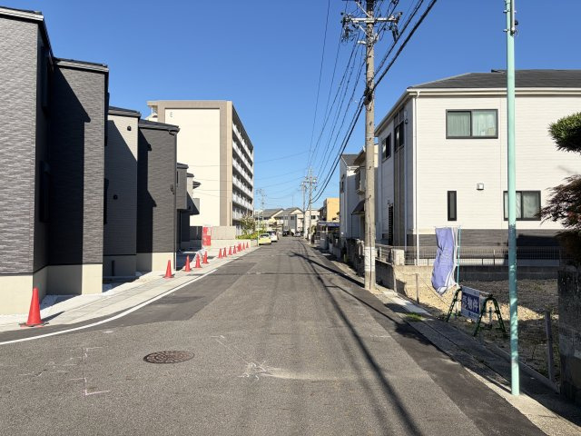 【天白区福池 限定1区画】建築条件付き土地/セミオーダー住宅の前面道路含む現地写真|北側前面道路を含む現地写真