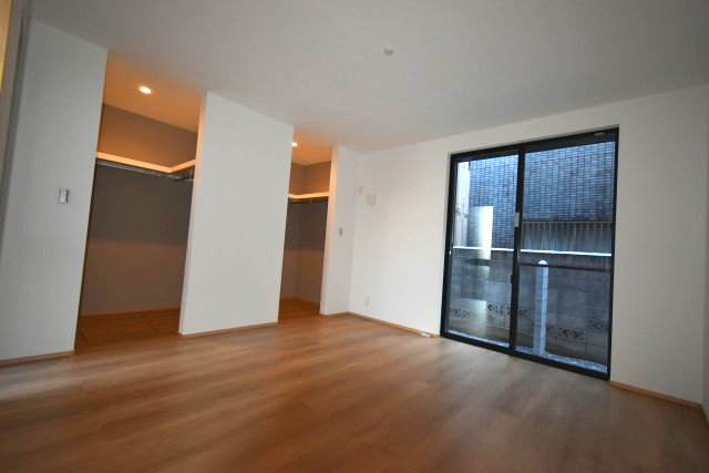 下井草1丁目・新築戸建の洋室