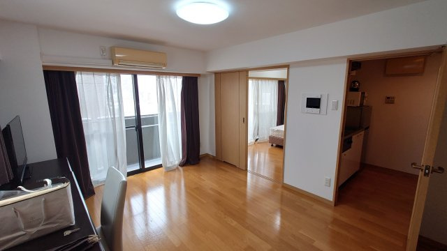 【居間・リビング】