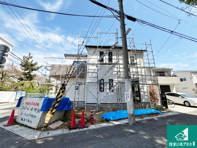 伊丹市寺本　第4期　新築一戸建ての外観|現在建築中！落ち着いた街並みで新生活を始めることが出来そう！周辺の物件も併せてご紹介させて頂きます！