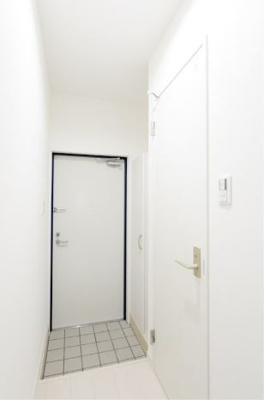 【玄関】 | グランブルー森下 | きれいな玄関です