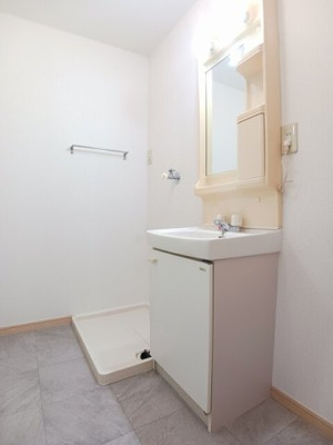 【洗面所】 | みかもビューハイツ | コンパクトで使いやすい洗面所