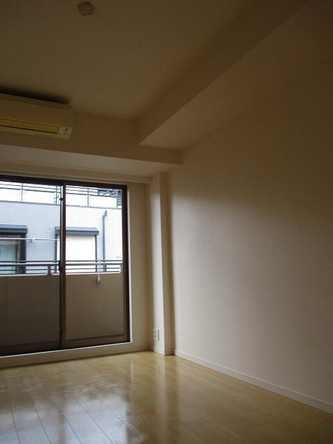 メゾンカルム西新宿の内装|お部屋の内装です