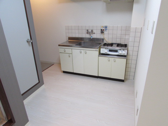 ハイツワイエムのキッチン