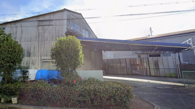 イマス名神口倉庫の外観