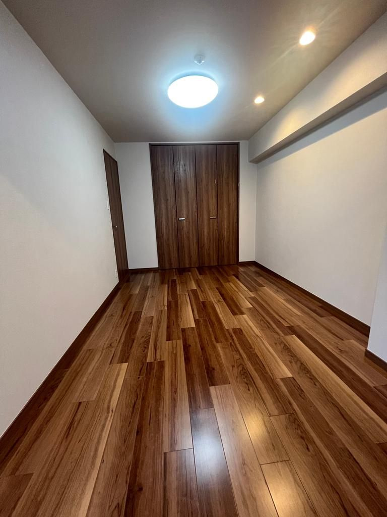 中銀大倉山マンシオンの洋室