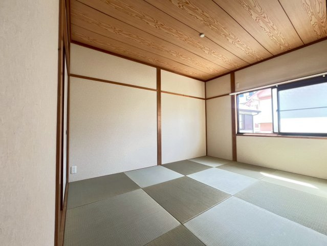 Peterhoda南春日丘の内装