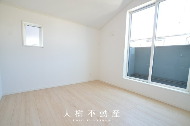 【洋室】 | 座間市明王　新築戸建て　全１棟【仲介手数料無料】 | 2階　洋室2（4.5帖）