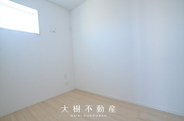 【収納】 | 座間市明王　新築戸建て　全１棟【仲介手数料無料】 | 2.8帖