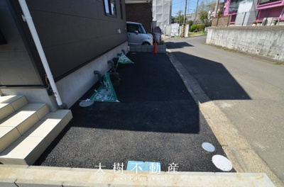 【駐車場】 | 座間市明王　新築戸建て　全１棟【仲介手数料無料】