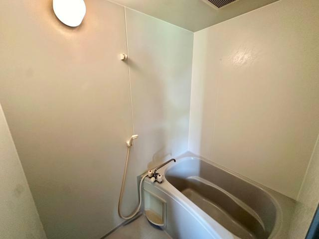 ハイツコスモスの浴室