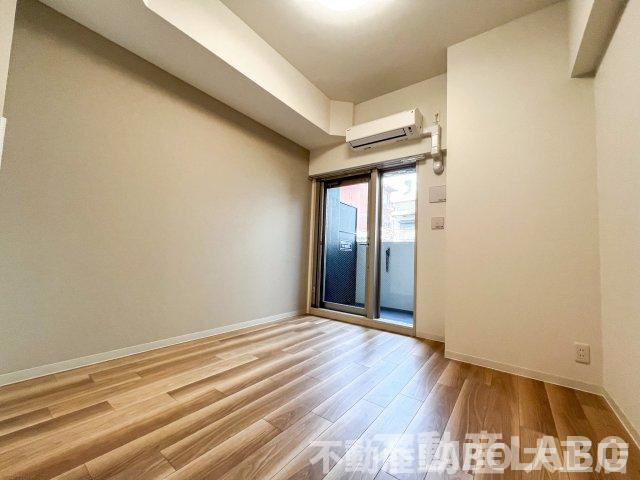 プレサンス朝潮橋ベイ・ブリーズの居間・リビング