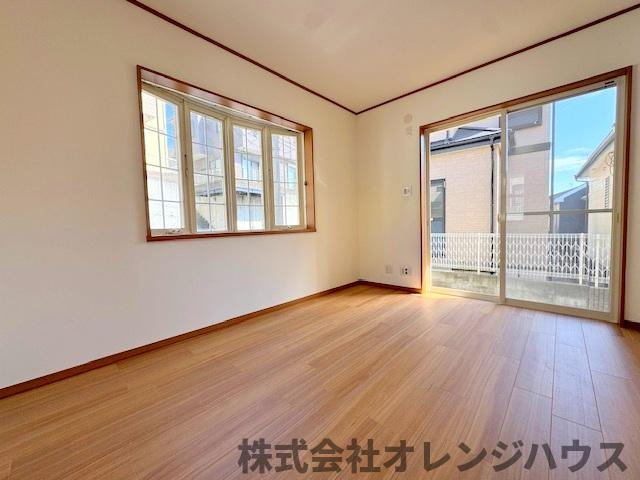 【洋室】 | 厚木市恩名4丁目 中古戸建 | 1階洋室