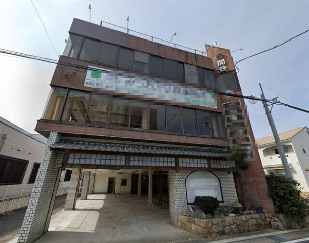 湯ノ前住居付店舗の外観