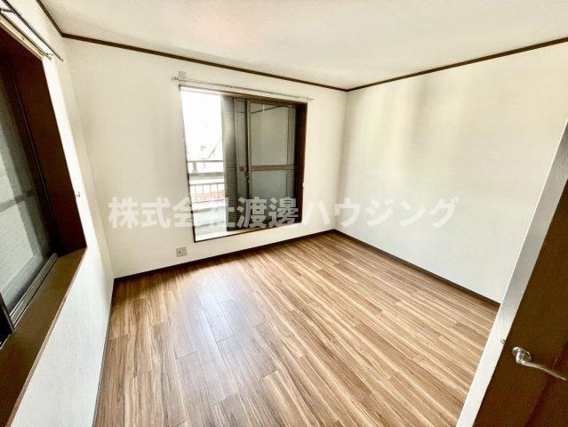 仁和寺町貸家の居間・リビング