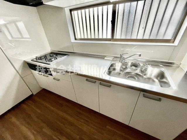 仁和寺町貸家のキッチン