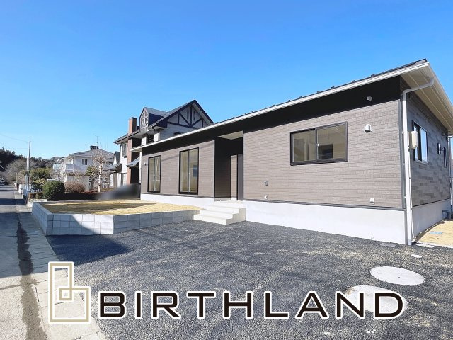 想定年間賃料114万　想定利回り5.76％　木造戸建の外観