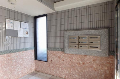 【エントランス】 | アゼリア’９７ | エントランス写真