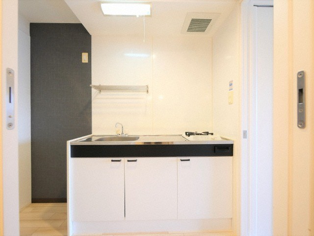 大阪市東成区東小橋２丁目の賃貸マンションのキッチン
