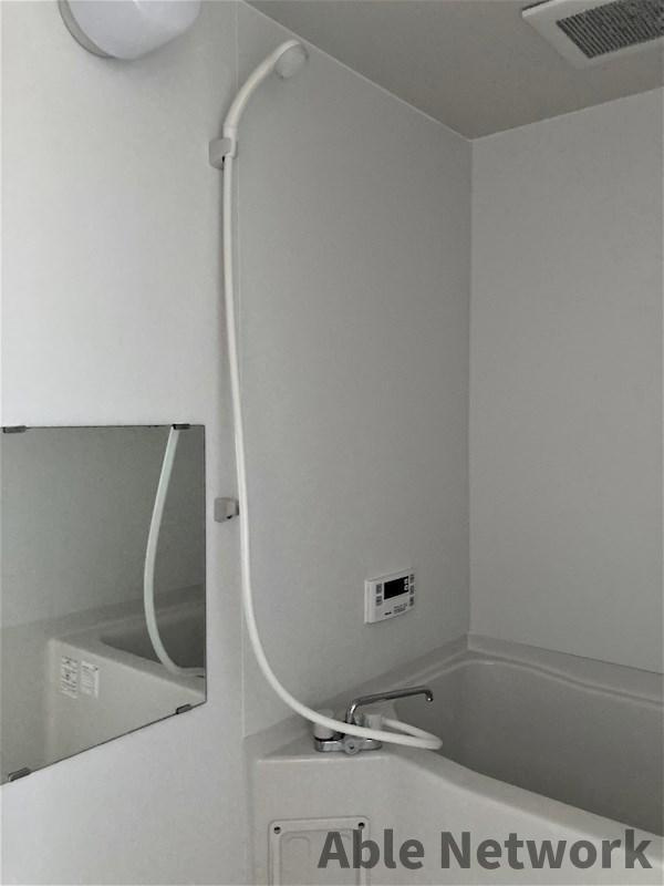 Maison la mer Ⅲの浴室|追い焚き給湯付きのお風呂です！※イメージ