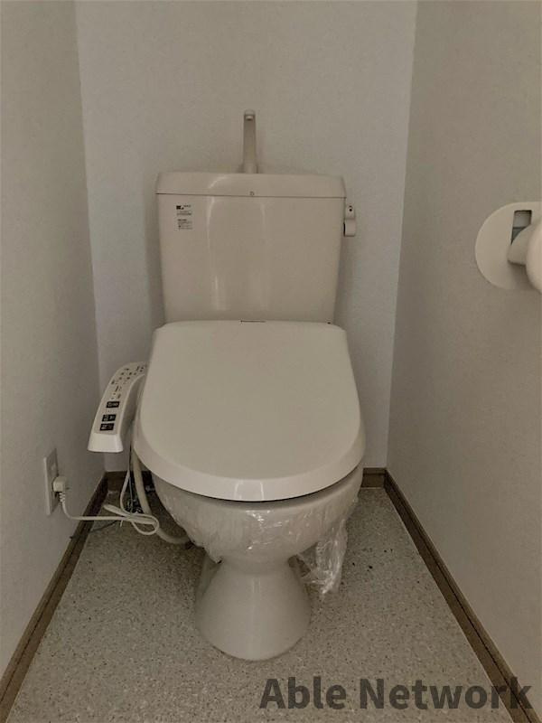 Maison la mer Ⅲのトイレ|温水洗浄付きの保温便座です！※イメージ