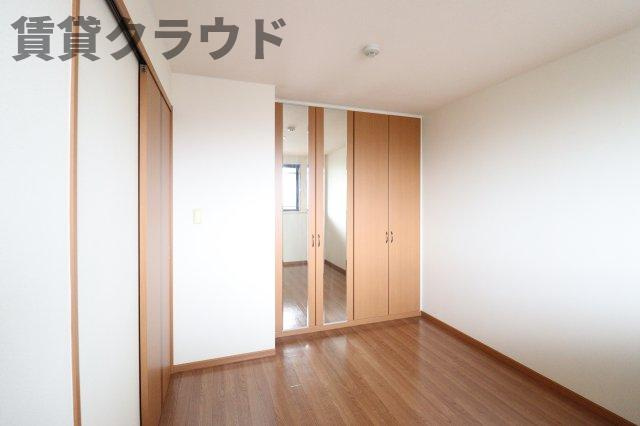 パレスコートの洋室|広々とした洋室です