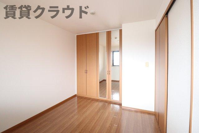 パレスコートの洋室|個人の部屋や寝室として使える洋室です