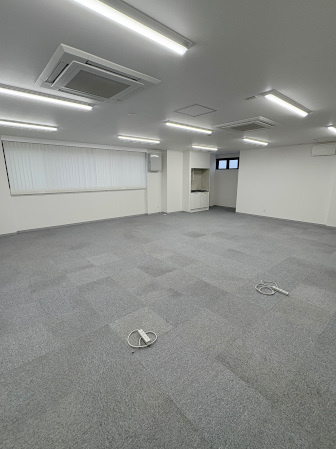 マツナミビルの内装