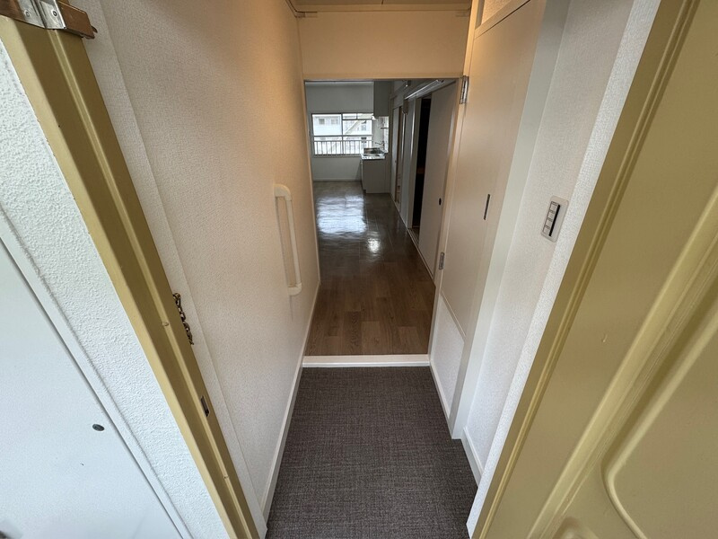 兵庫県公社　上湊川高層の玄関|毎日通る玄関はこちらです