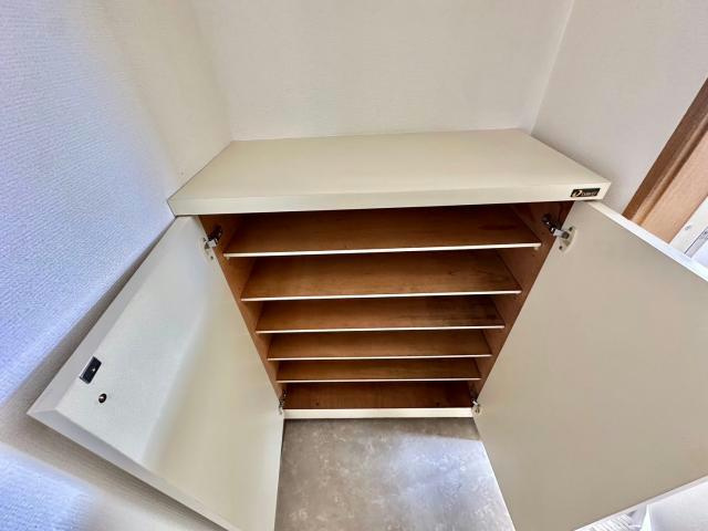 パセオ宮前の玄関