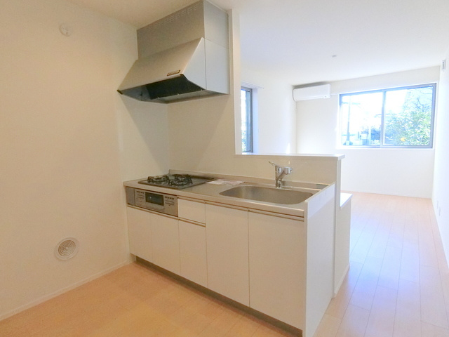 光ハウスのキッチン|★ガス3口システムキッチン★