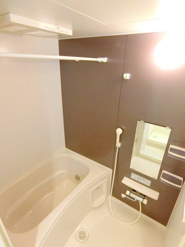 光ハウスの浴室|★追い焚き・浴室乾燥付きバスルーム★