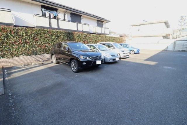 ラ・ポワール　Ａの駐車場