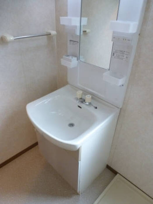 ラ・ポワール　Ａの洗面所