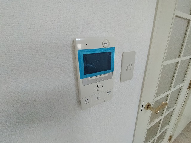 神戸市東灘区青木５丁目の賃貸マンションのセキュリティ|TV付インターフォン
