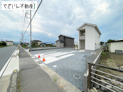【前面道路含む現地写真】 | ワイウッドコート児玉郡上里町(大御堂)第61期　新築住宅 | ≪1号棟≫
現地(2026年6月撮影)